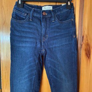Madewell Magic Pocket 9" Mid-Rise Skinny Jeans